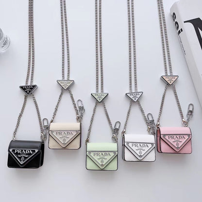 PD Classic Airpods Case With Silver Chain