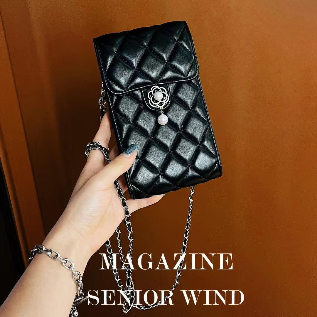 CN Premium Flower Lock Phone Bag