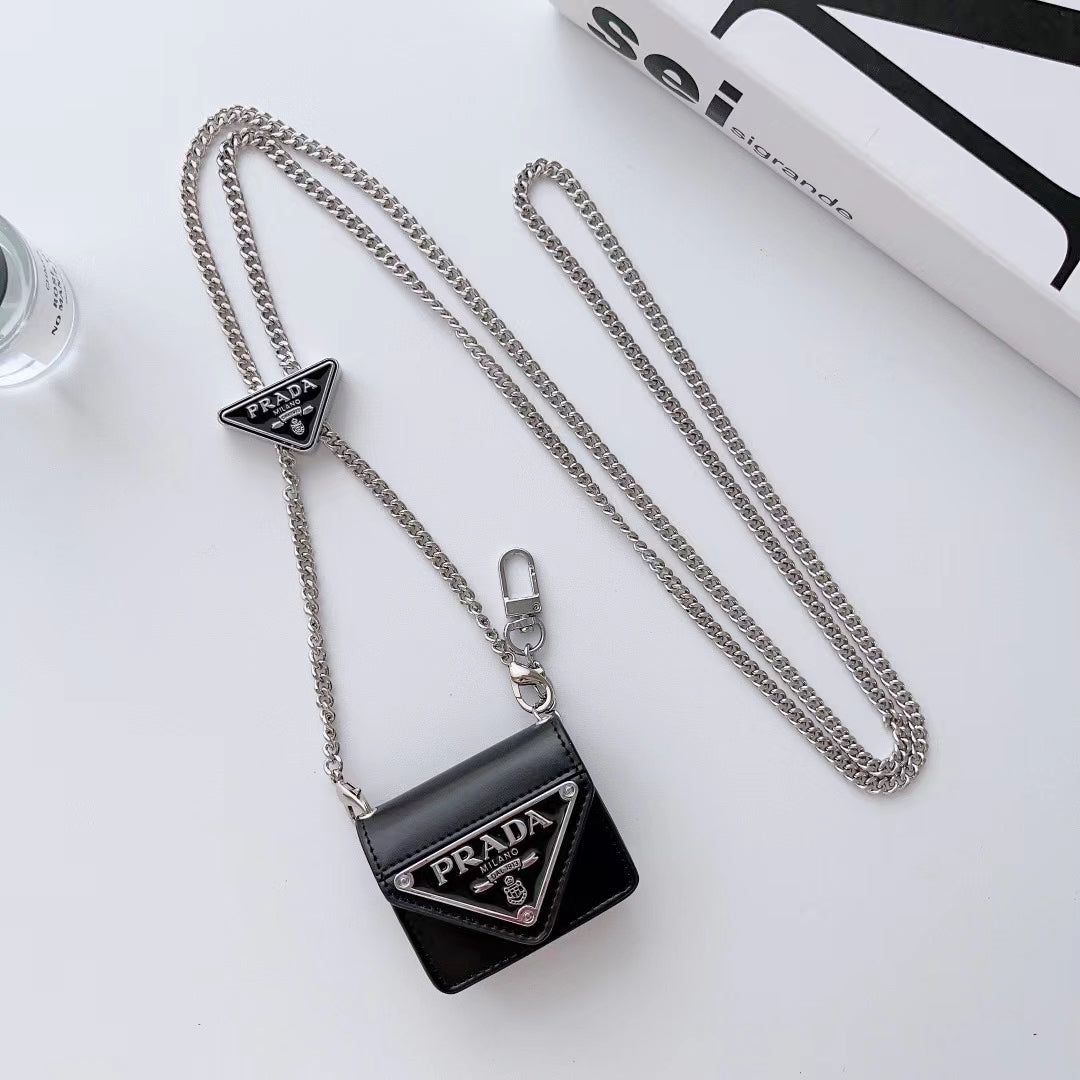 PD Classic Airpods Case With Silver Chain