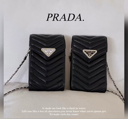PD Classic Phone Bag With Chain