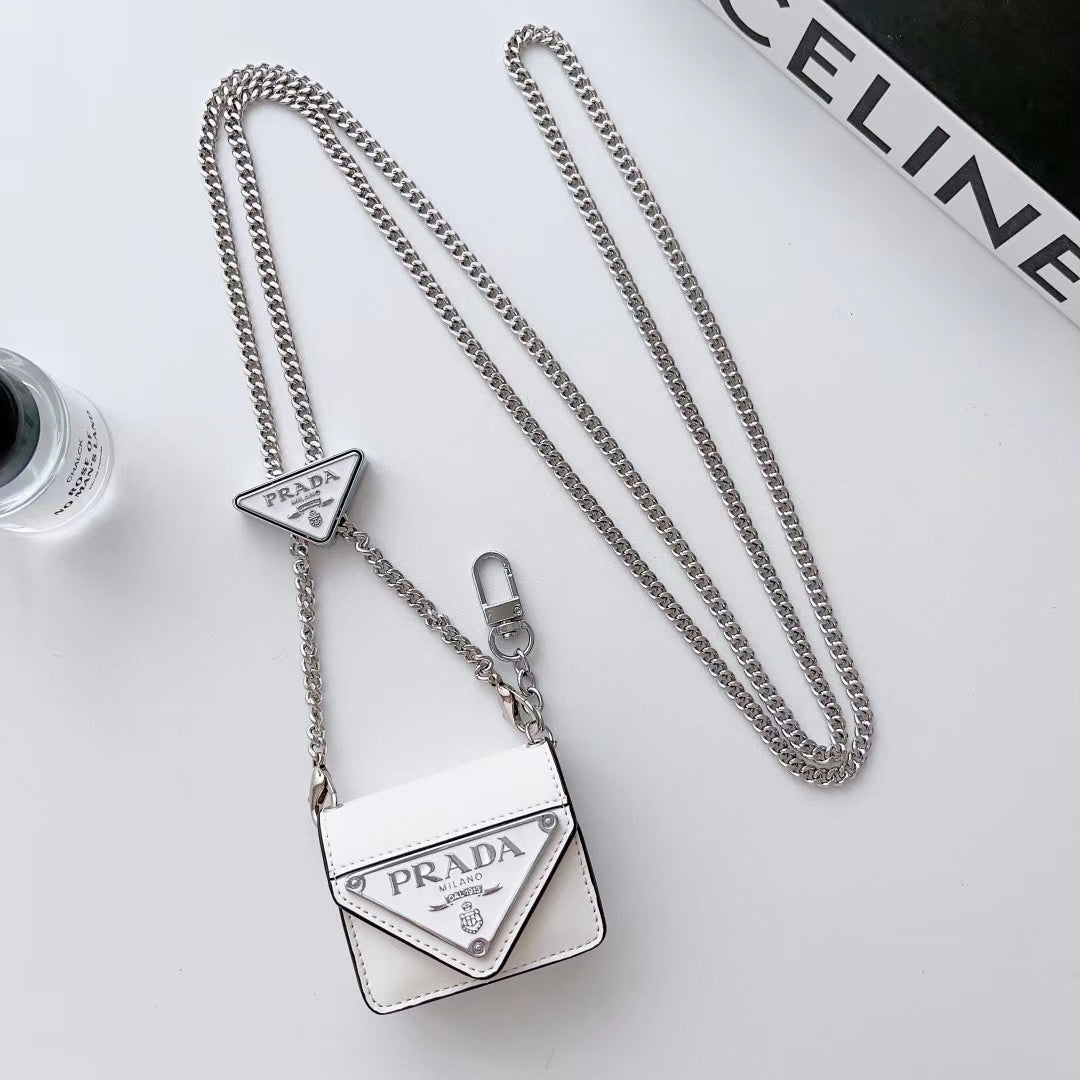 PD Classic Airpods Case With Silver Chain