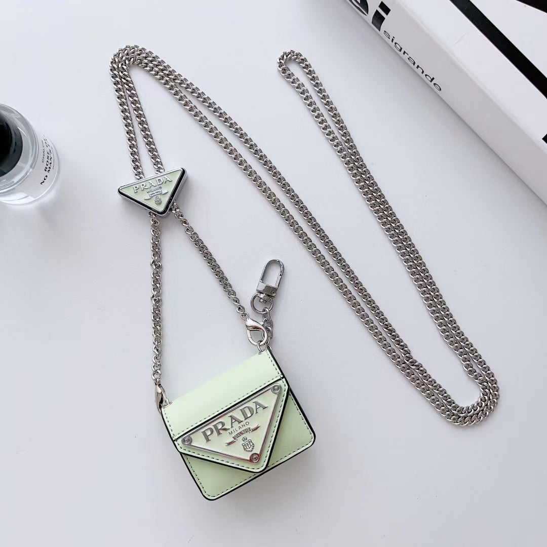 PD Classic Airpods Case With Silver Chain