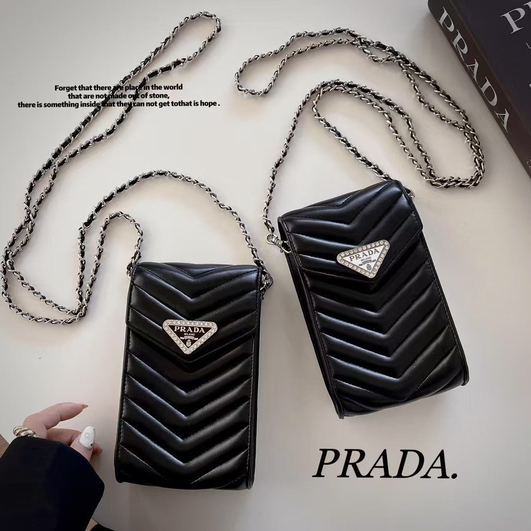 PD Classic Phone Bag With Chain