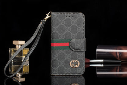 GC Classic Logo Wallet Case