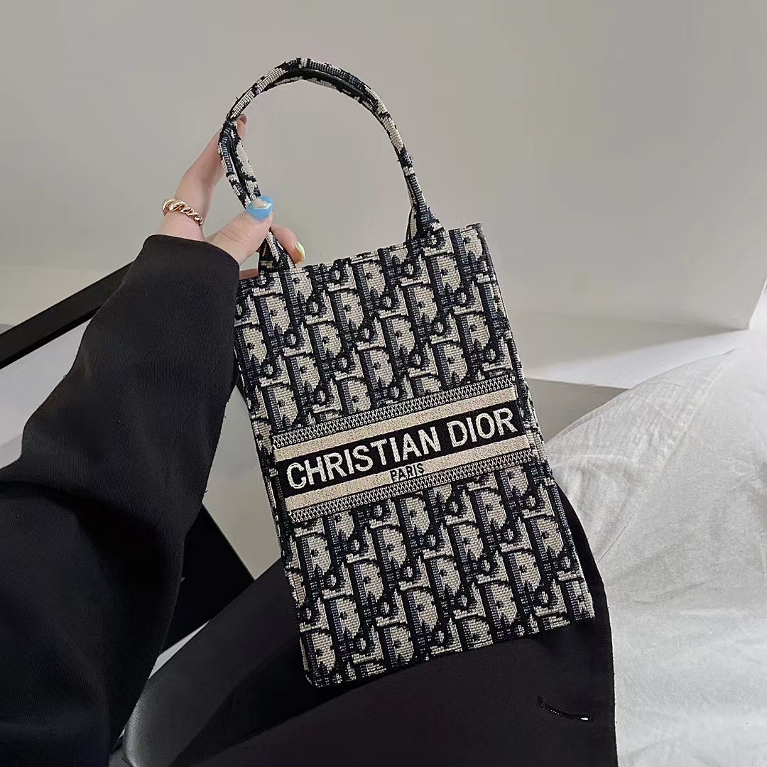 CD Classic Design Phone Bag