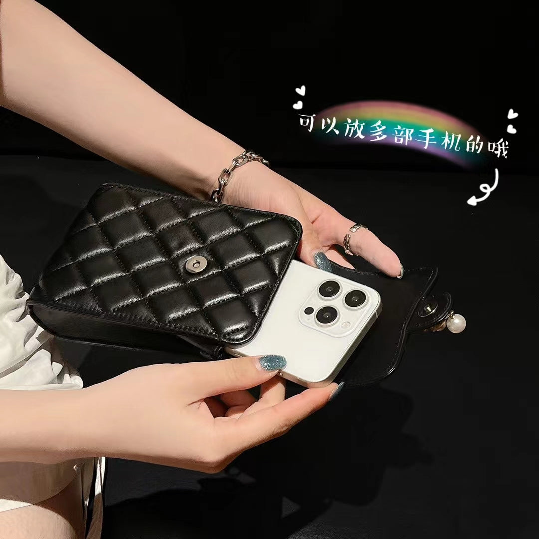 CN Premium Flower Lock Phone Bag