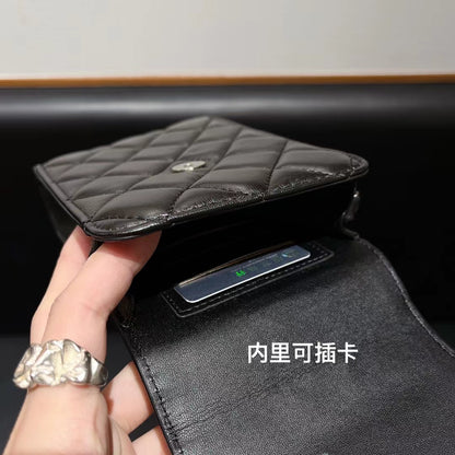 CN Premium Flower Lock Phone Bag