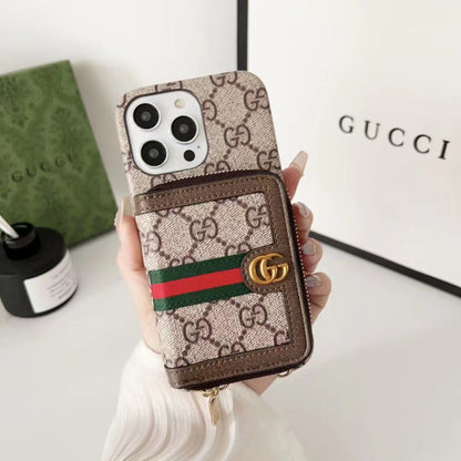 GC Zip Back Purse