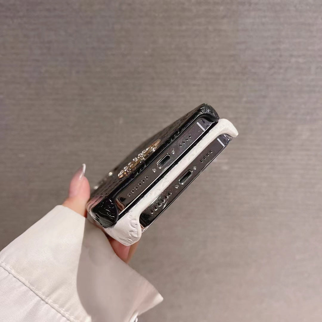 GC Classic Pattern 3D Logo Case